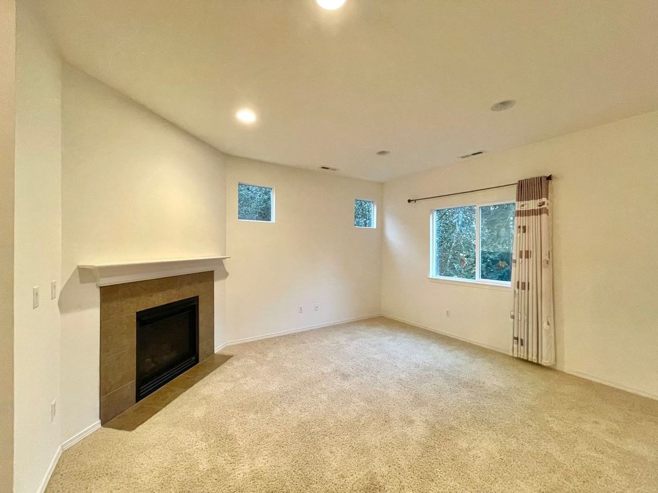 4144 240th Pl Se - Photo 5 of 24