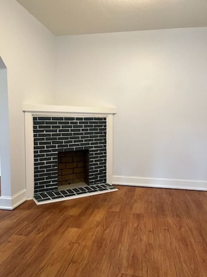 507 W Whitney Ave - Photo 4 of 9