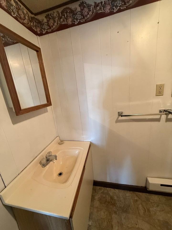 110 Sunset Hills Ext - Photo 2 of 7