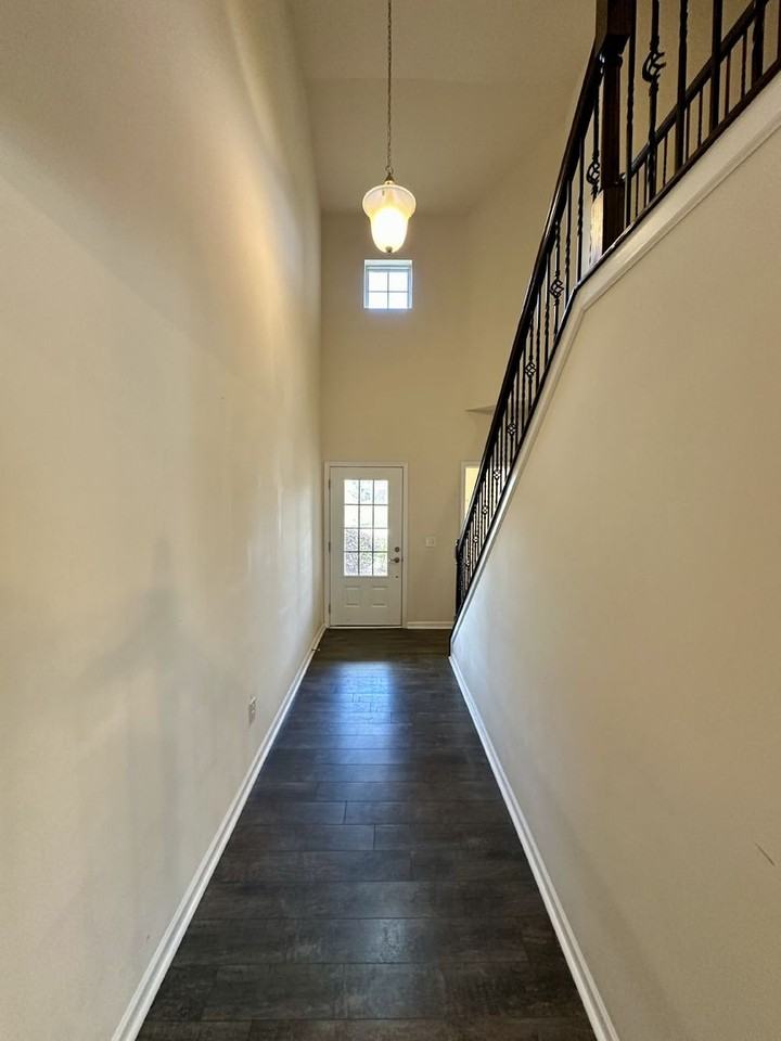 3145 Hartson Pointe Dr - Photo 7 of 32