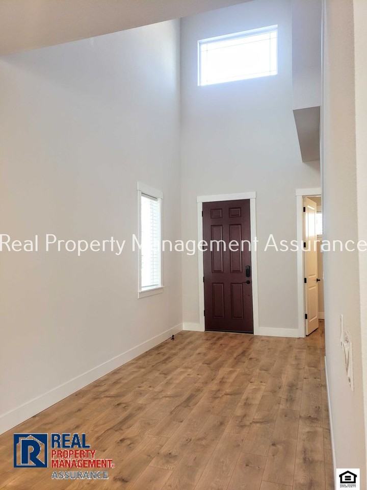 16870 Sw Rockhampton Ln - Photo 3 of 29