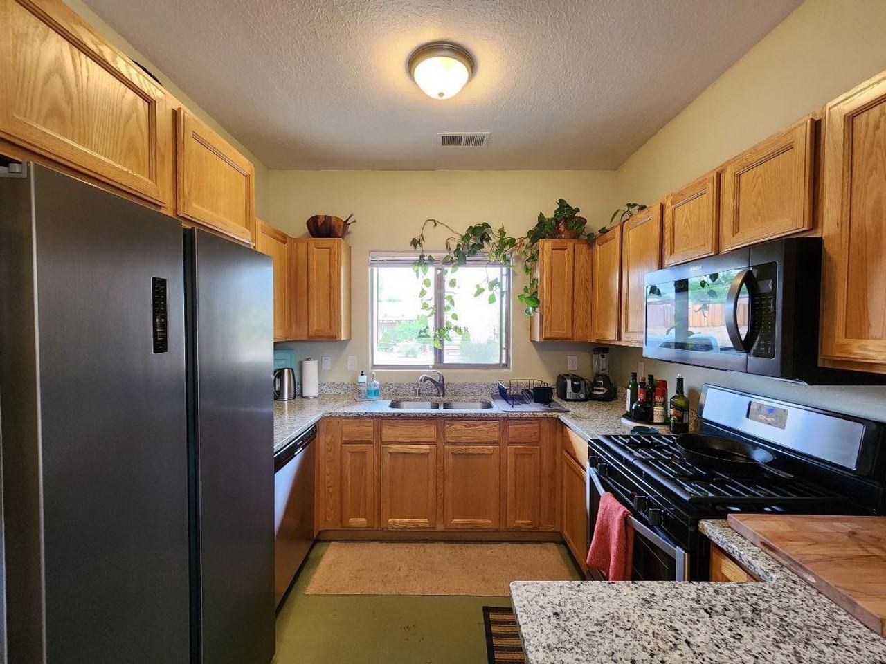 4028 Paseo Del Sol - Photo 2 of 20