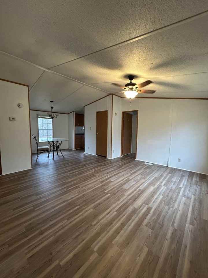 257 Hill Creek Rd - Photo 2 of 15