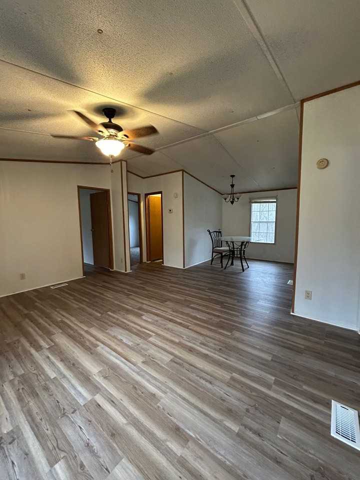 257 Hill Creek Rd - Photo 3 of 15