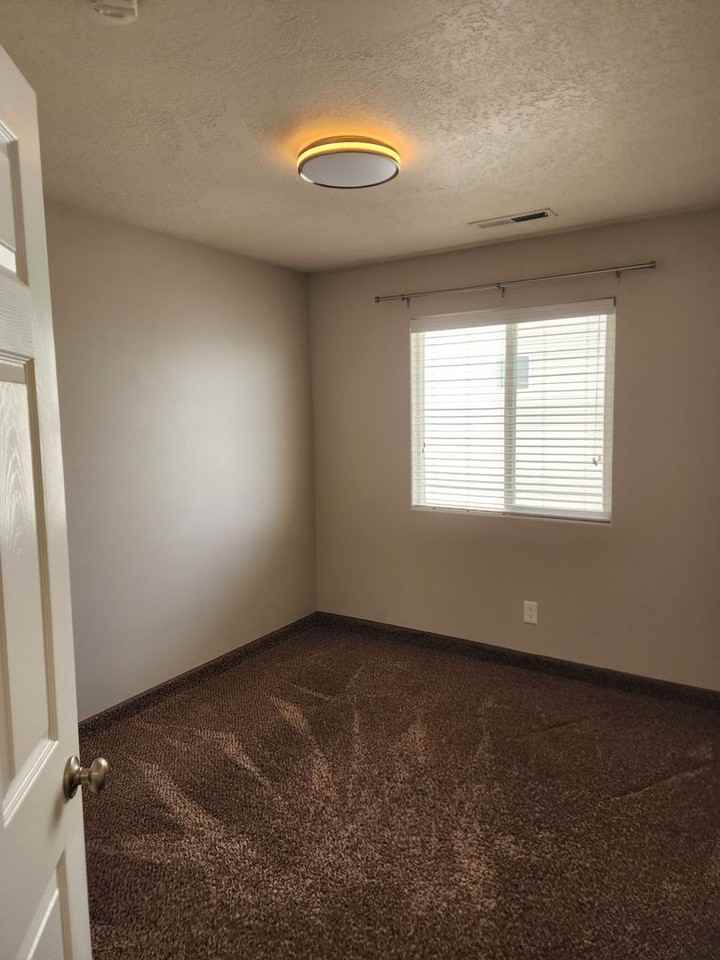 1148 Northfield Rd #91 - Photo 4 of 27