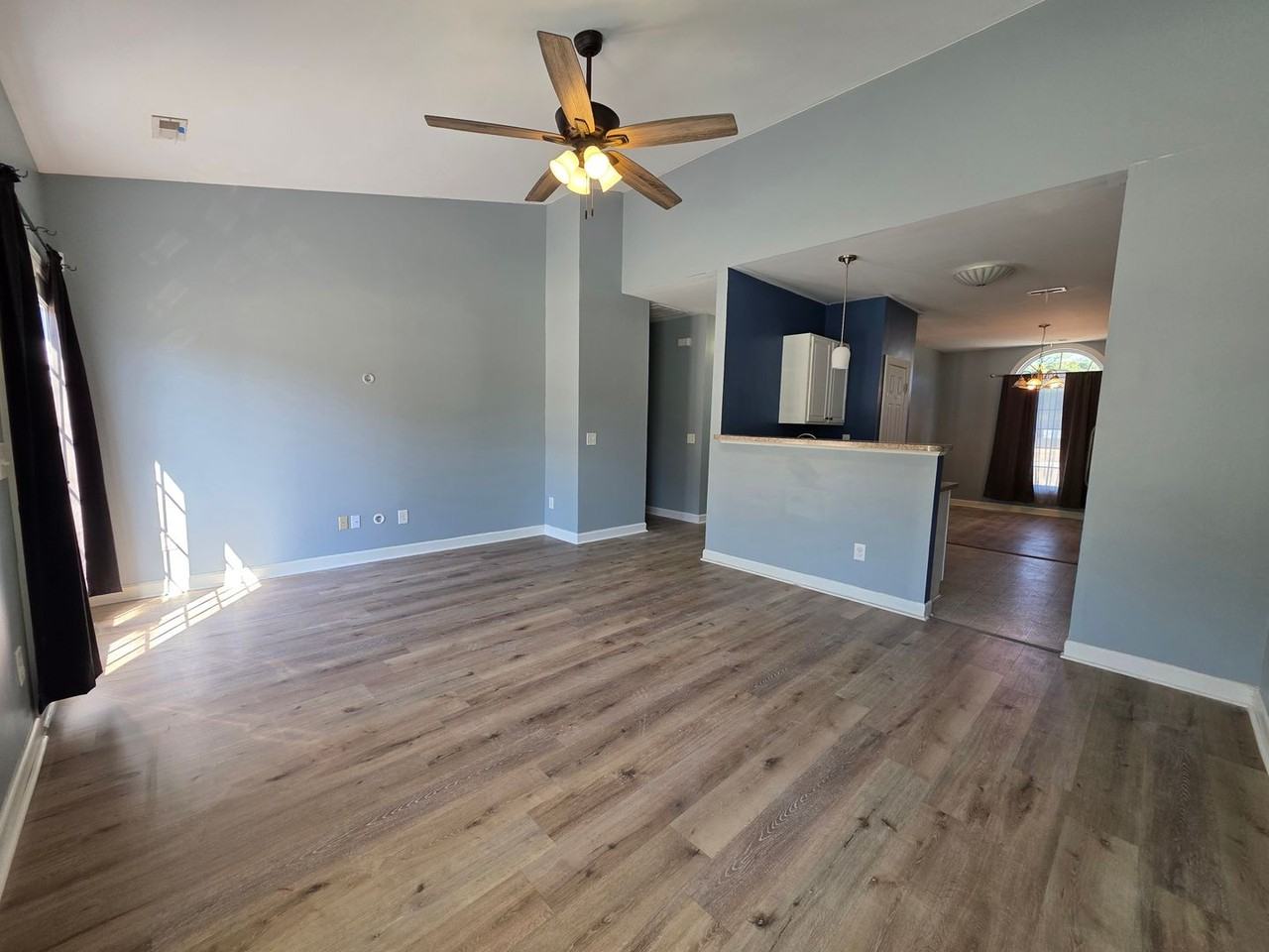 128 Brians Woods Rd - Photo 3 of 17