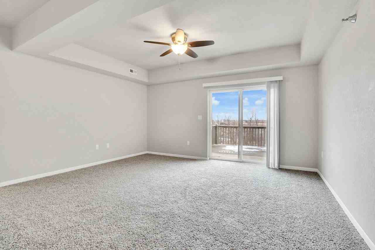 Cedar Hills Apartments - Photo 6 of 26