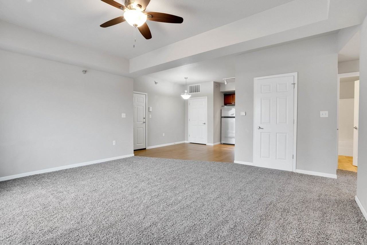 Cedar Hills Apartments - Photo 7 of 26