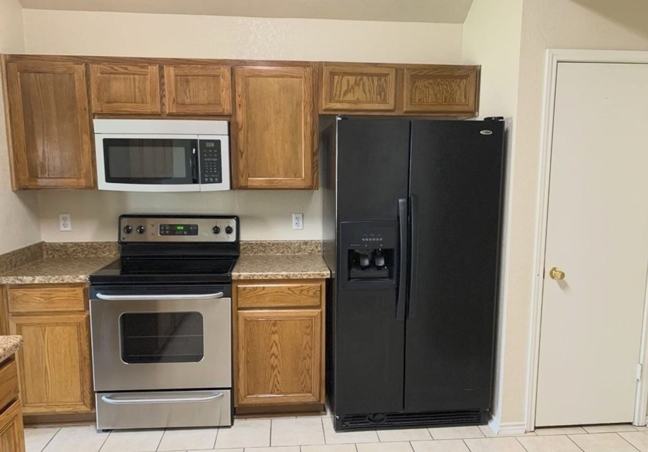 3405 Carpet Ln - Photo 3 of 14