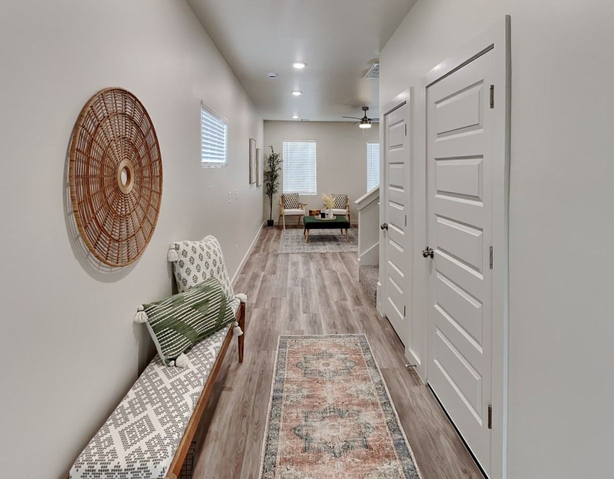 8902 Nw 109th Ln - Photo 5 of 19