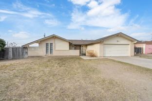 219 Elizabeth Dr - Photo 1 of 1