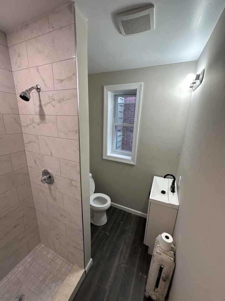 6109 W Jefferson St - Photo 4 of 11