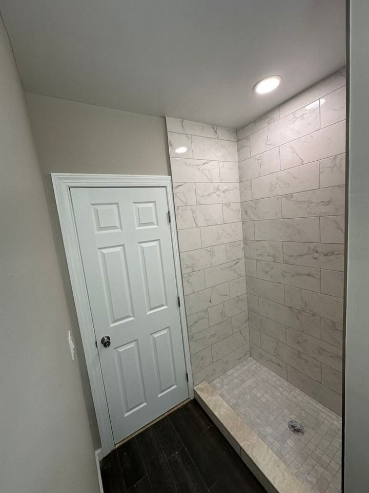 6109 W Jefferson St - Photo 5 of 11