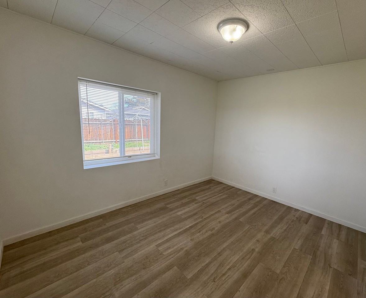 3320 Concord Ave - Photo 6 of 14