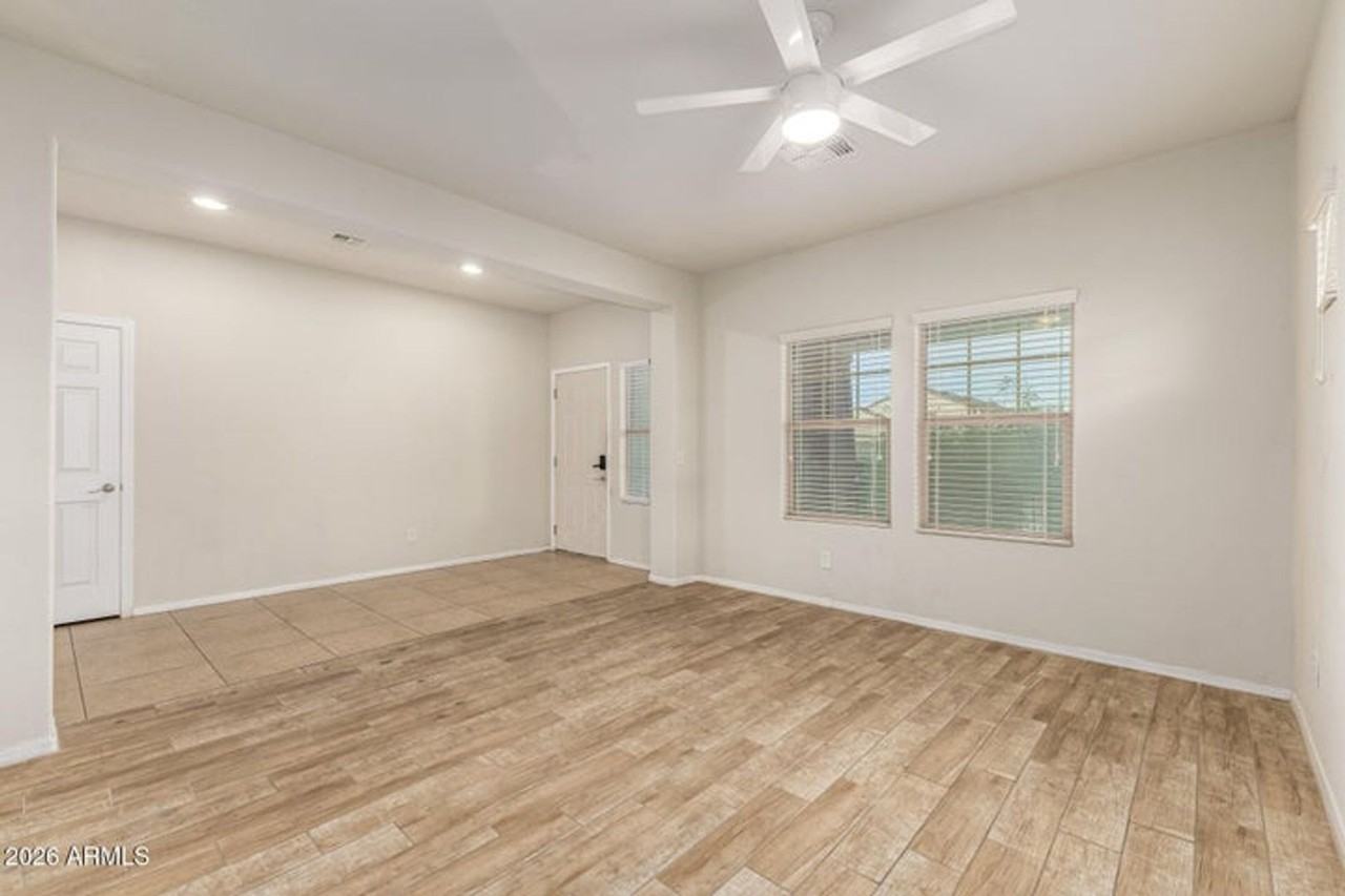 5809 W Euclid Ave - Photo 2 of 13