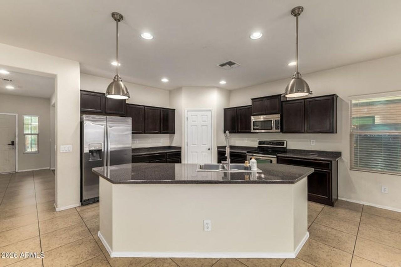 5809 W Euclid Ave - Photo 4 of 13