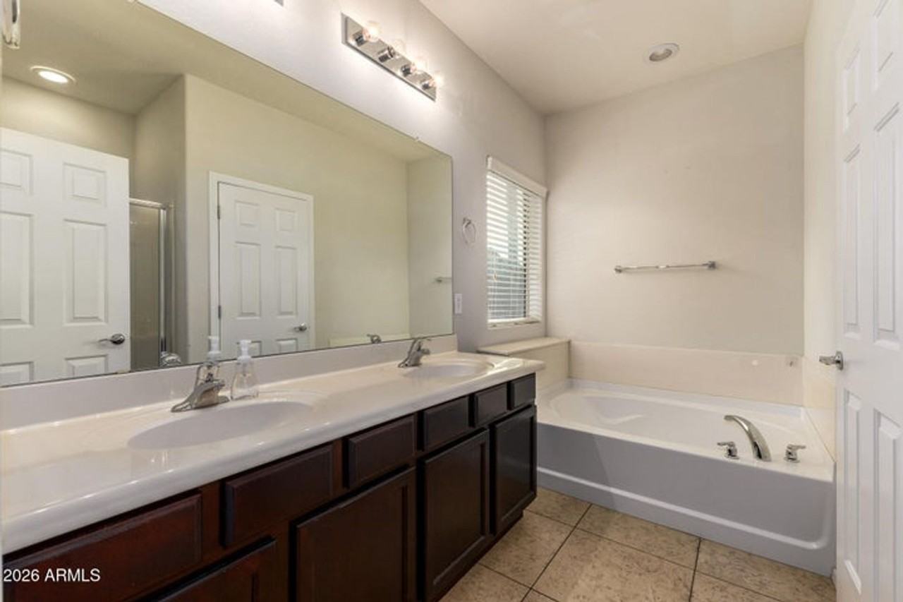 5809 W Euclid Ave - Photo 6 of 13