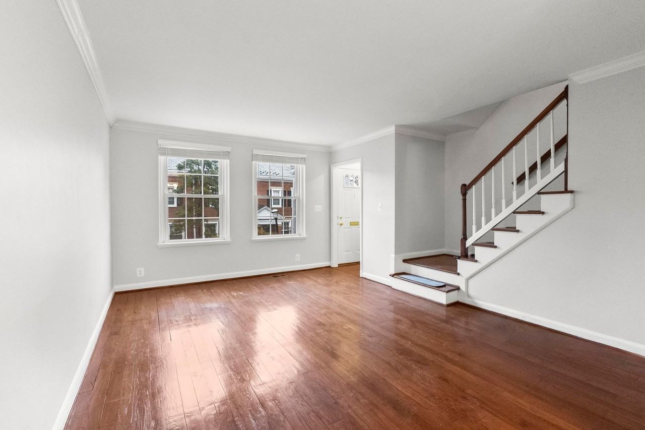 3191 S Stafford St - Photo 2 of 16