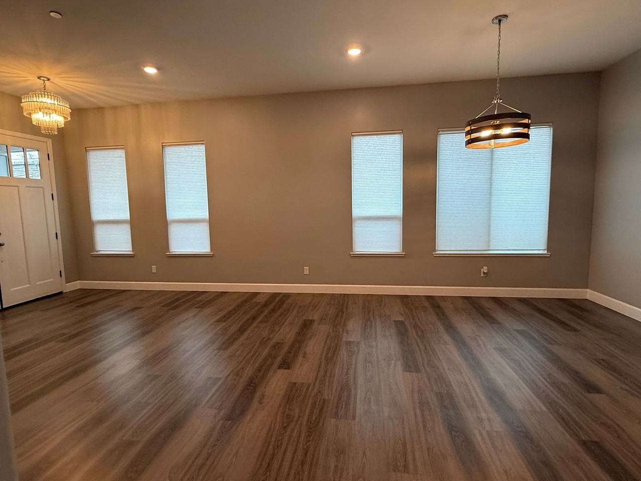 6 Chelsea Dr - Photo 6 of 43