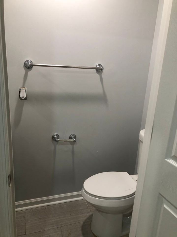 200 Harmison St - Photo 4 of 20