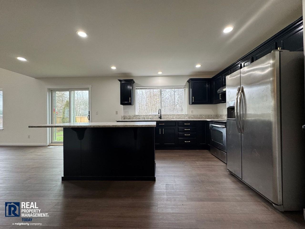 14518 81st Ave E - Photo 7 of 30