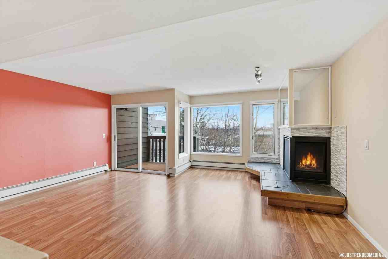 1430 Bridgeway St - Photo 5 of 32