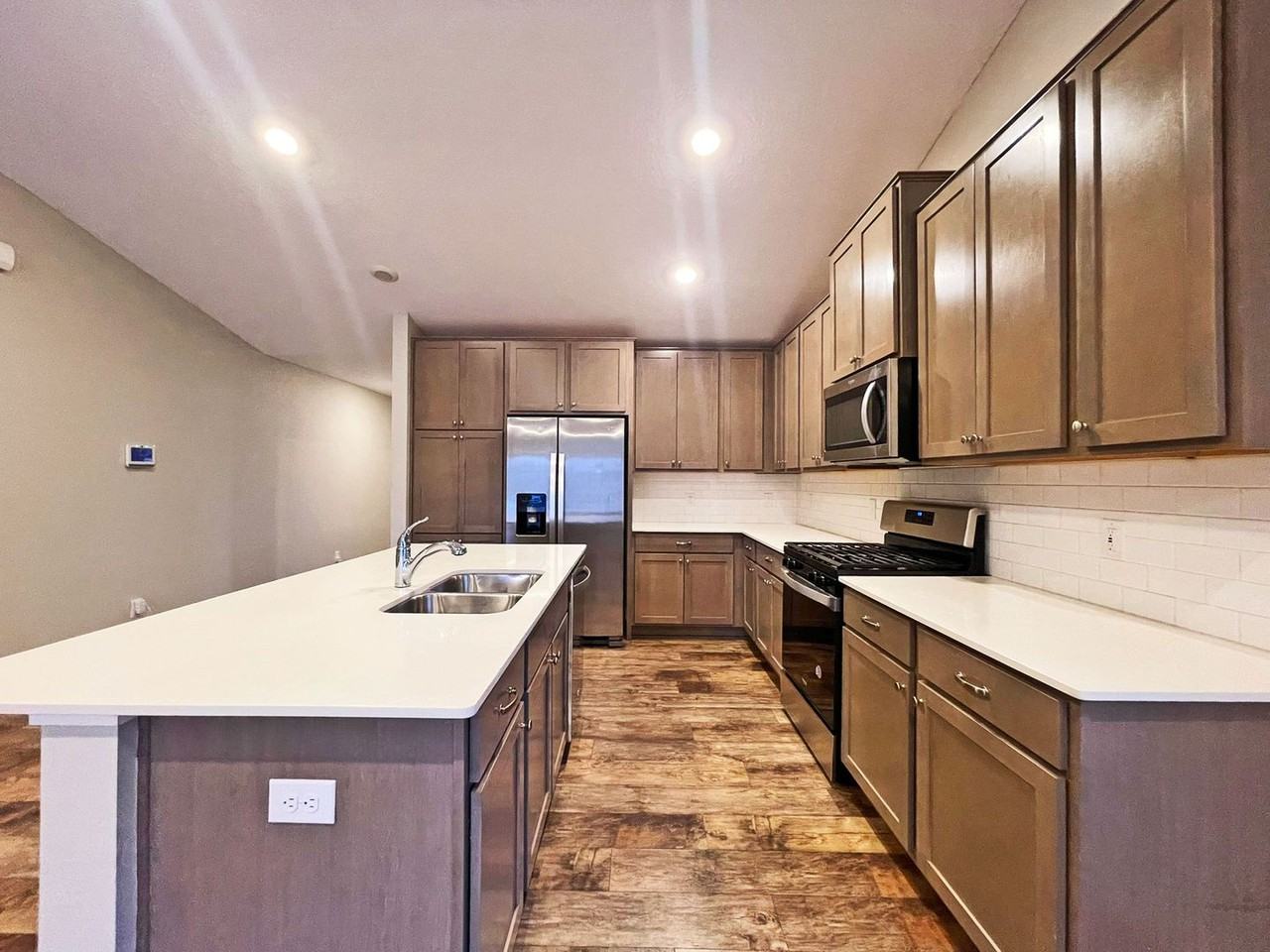 5109 Mustang Dr - Photo 5 of 23