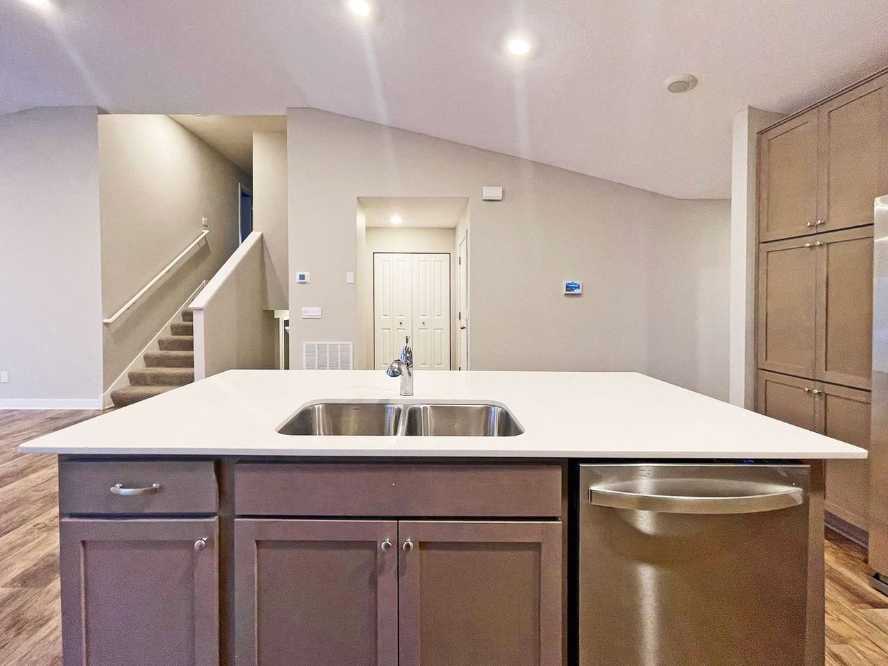 5109 Mustang Dr - Photo 6 of 23