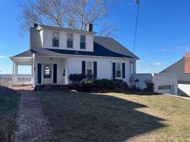 605 Summit St - Photo 1 of 1