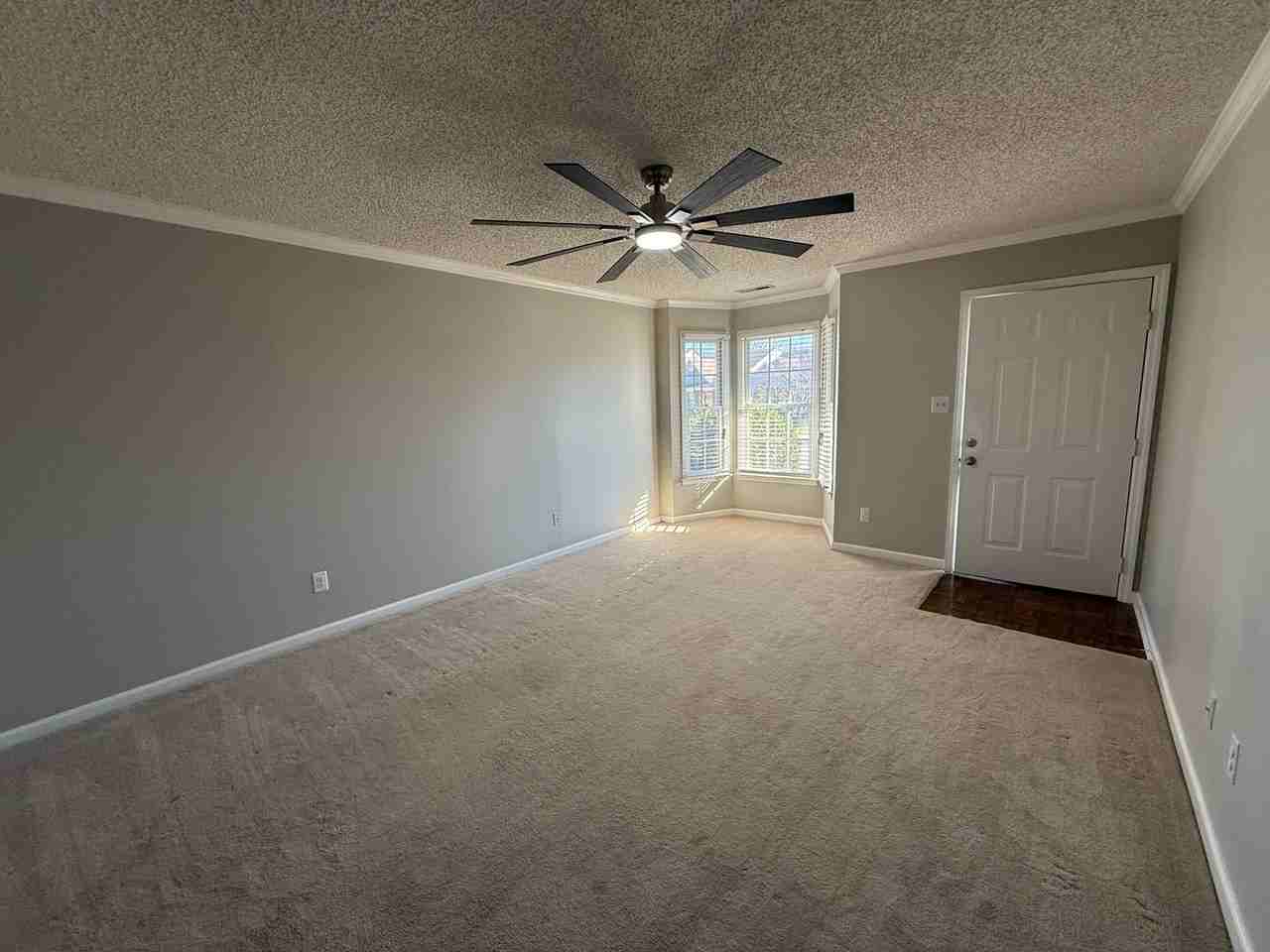 328 Shadow Pointe Dr Sw - Photo 2 of 9