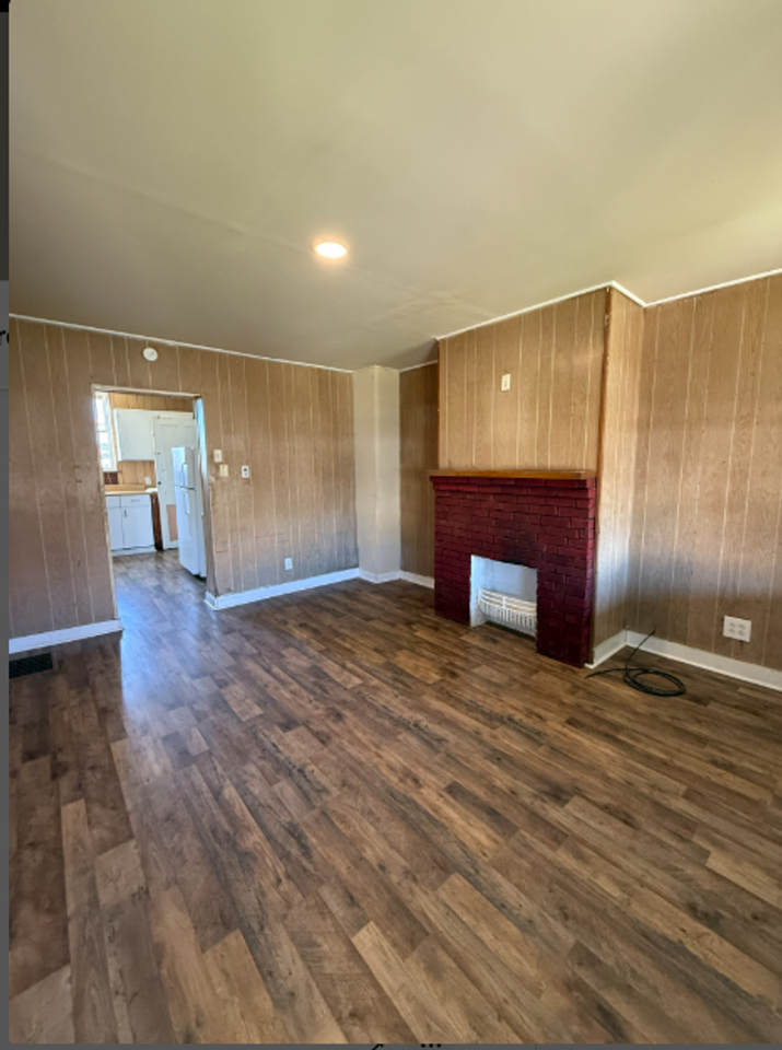 16 3rd St - Photo 3 of 11