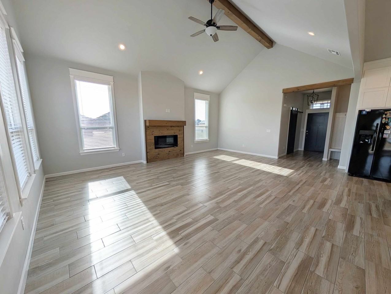 205 Sw 166th St - Photo 4 of 23