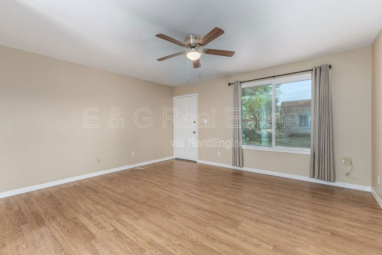 5174 N 83rd St - Photo 3 of 35