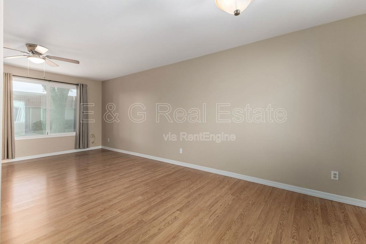 5174 N 83rd St - Photo 7 of 35