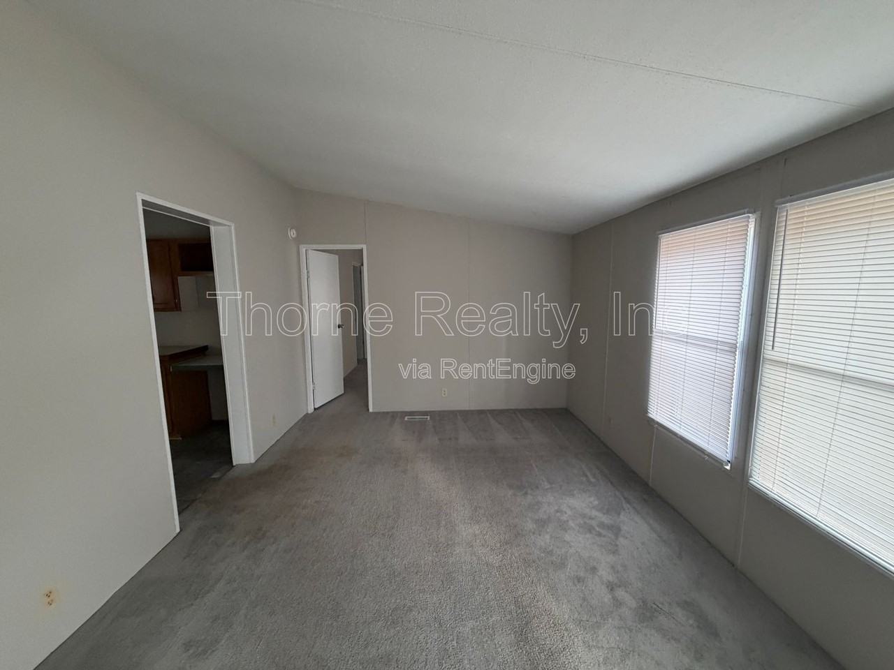 26 Hemlock Ln - Photo 3 of 17