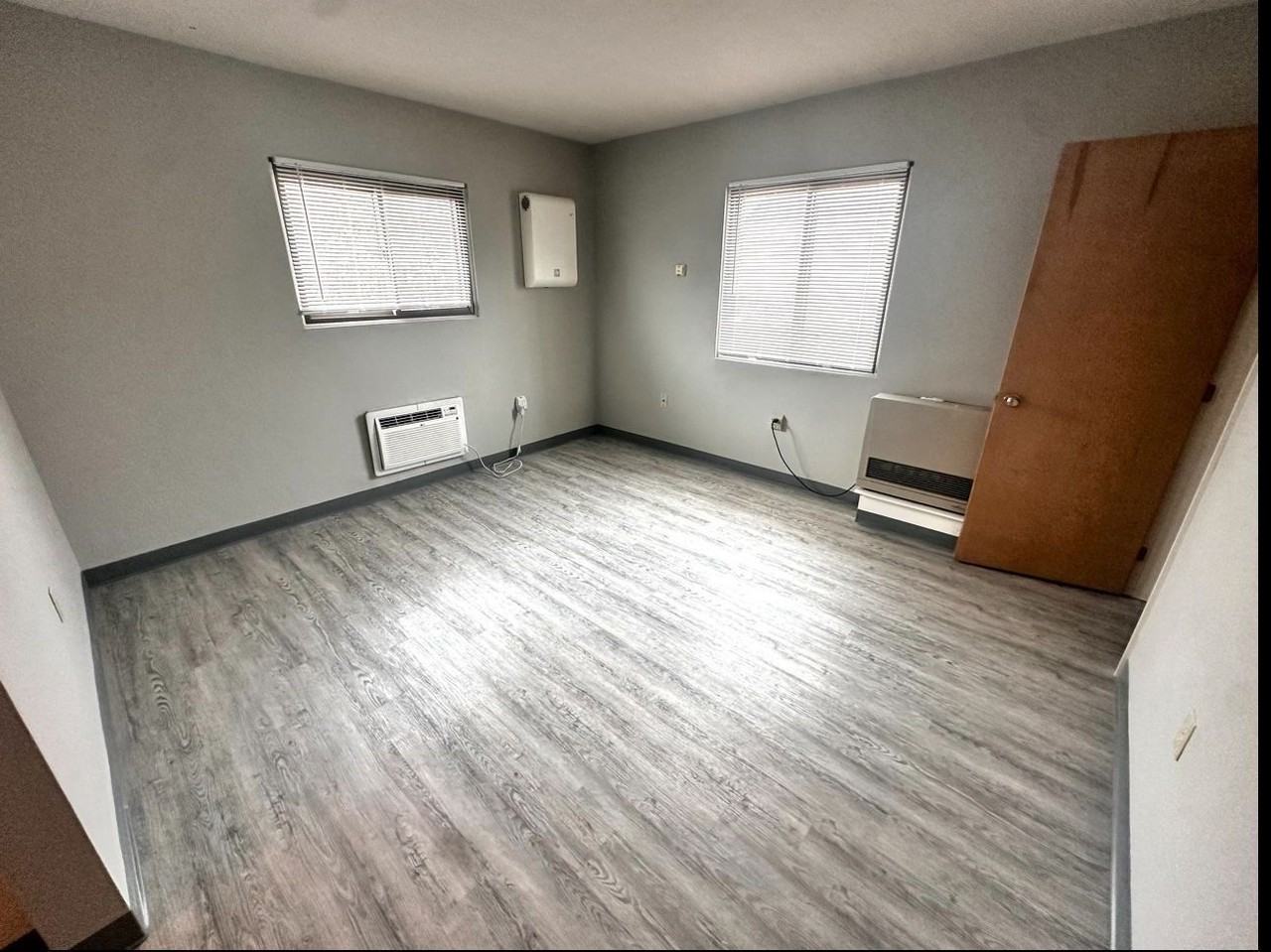 10 Thompson St #H - Photo 7 of 16