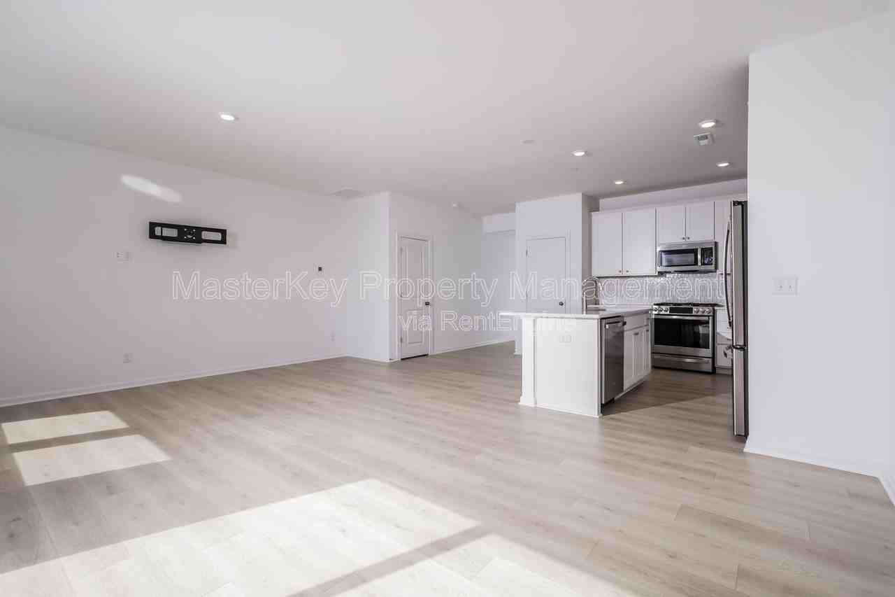 265 Sweetbay Tree Dr - Photo 6 of 27