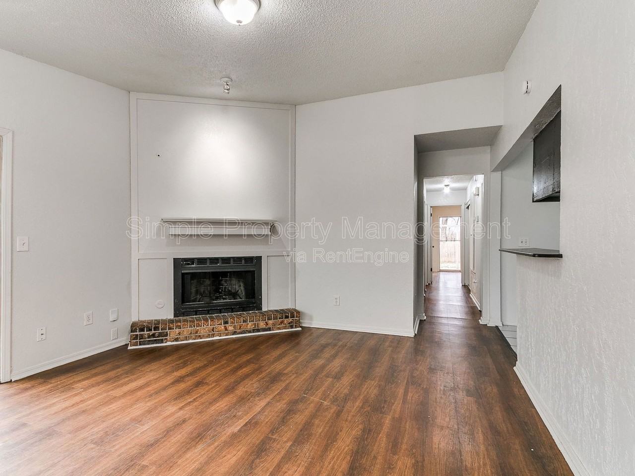 6207 Se 46th St - Photo 5 of 25