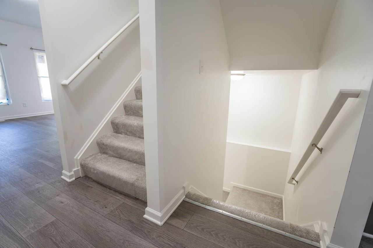 373 E 13th Ave - Photo 5 of 13