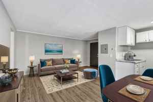 featured image of 2342 Beechmont Ave #7