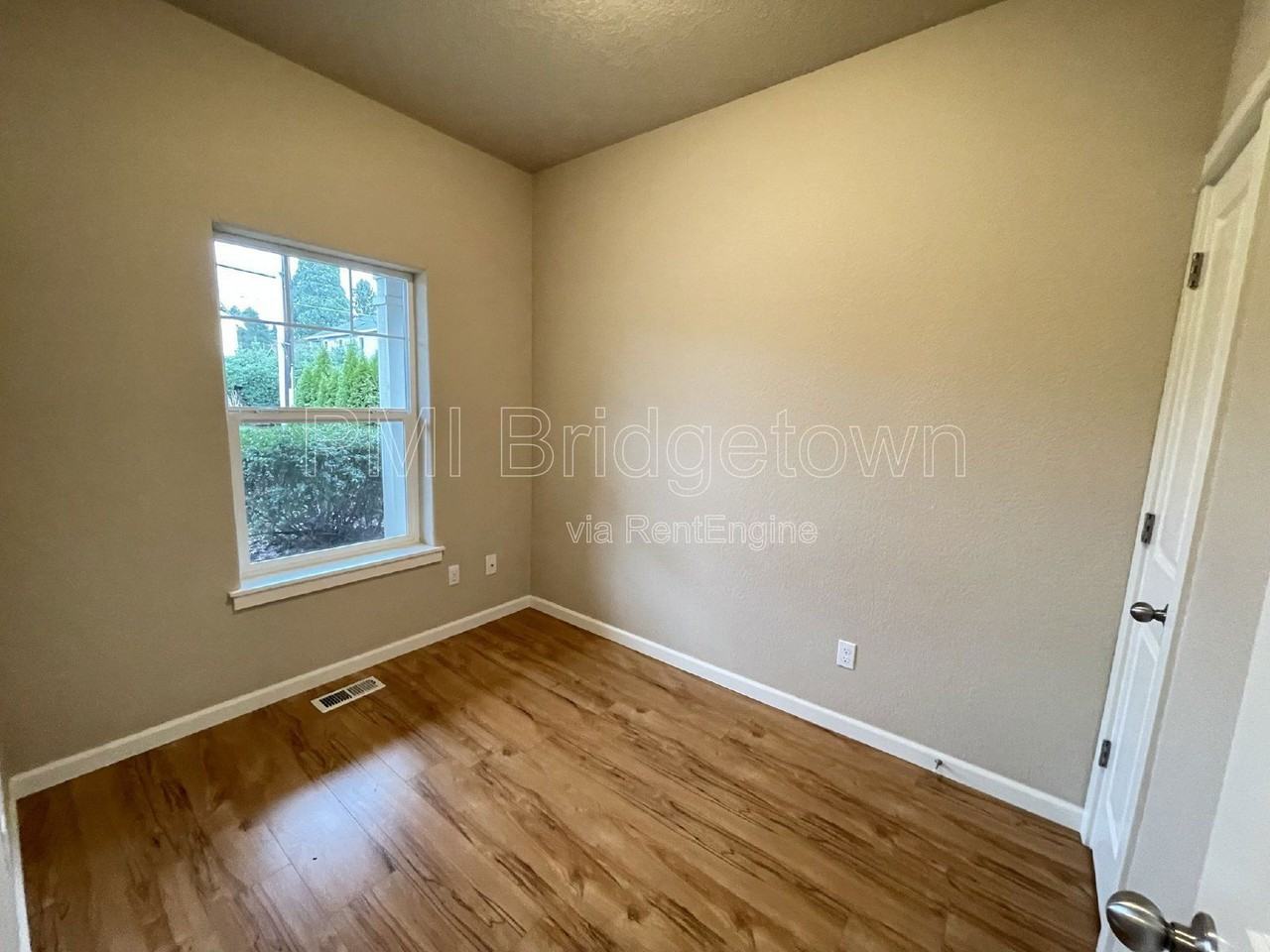 14815 Se Rupert Dr - Photo 4 of 28