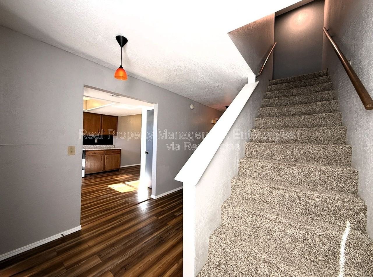 8081 Nw 23rd St - Photo 7 of 18