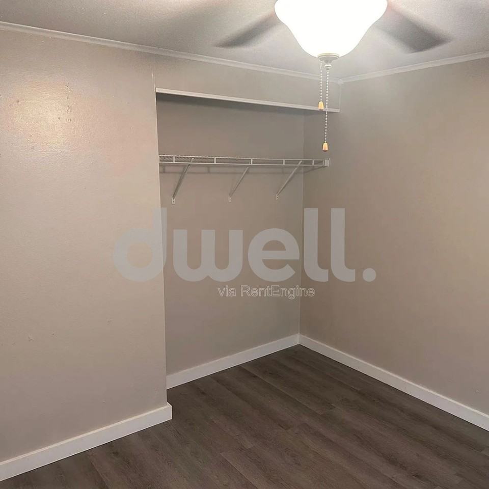 808 Forest Ridge Pl - Photo 5 of 11