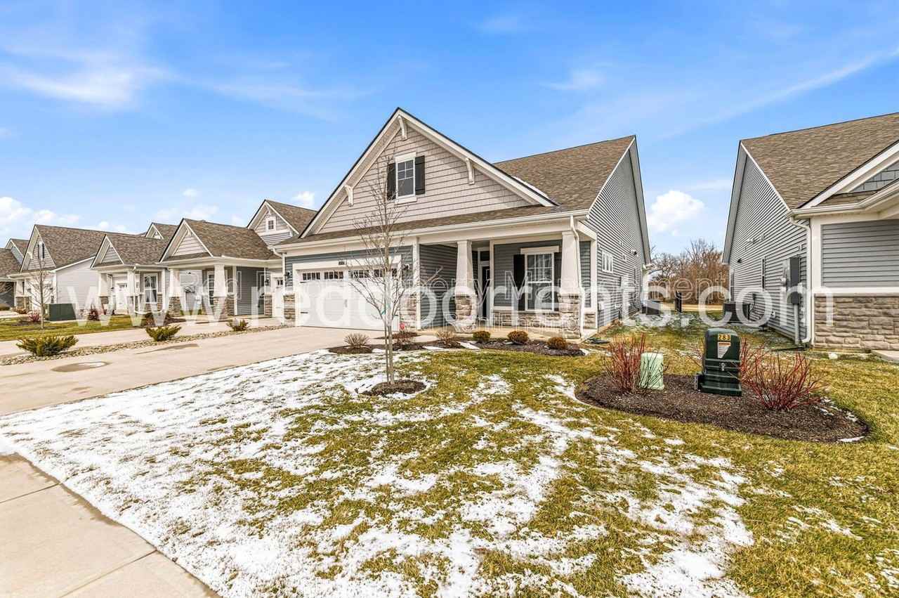 10704 Maidenhair Dr - Photo 4 of 29