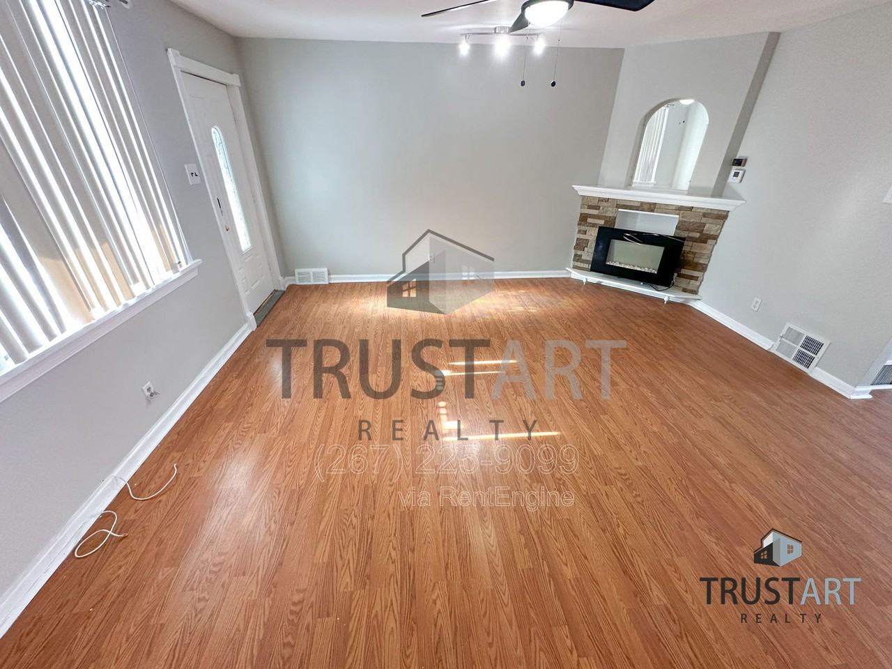 217 Stevens St - Photo 4 of 19