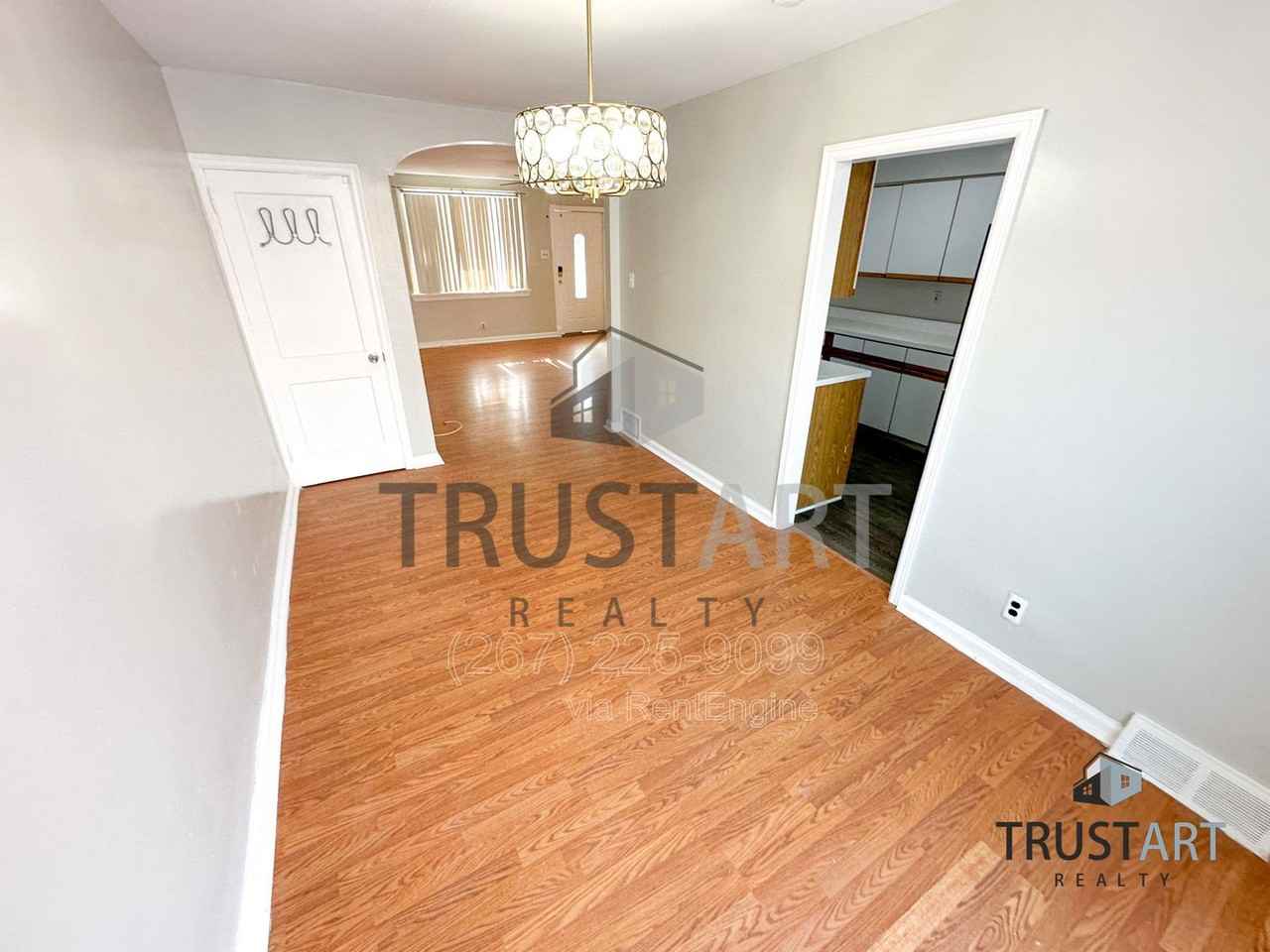 217 Stevens St - Photo 7 of 19