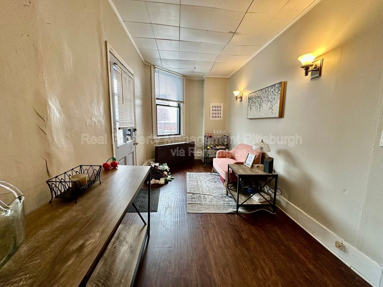 700 Ivy St - Photo 7 of 11