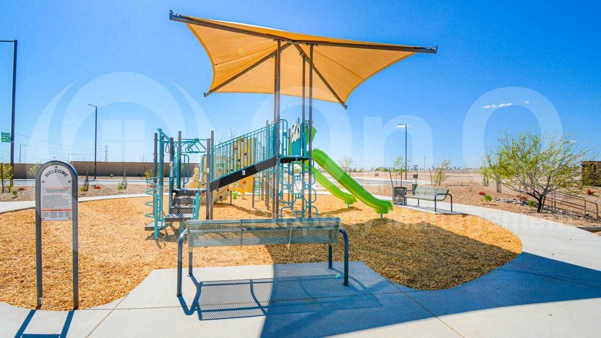 23963 W Verlea Dr - Photo 5 of 12