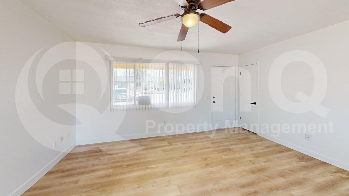 3310 W Runion Dr - Photo 6 of 15