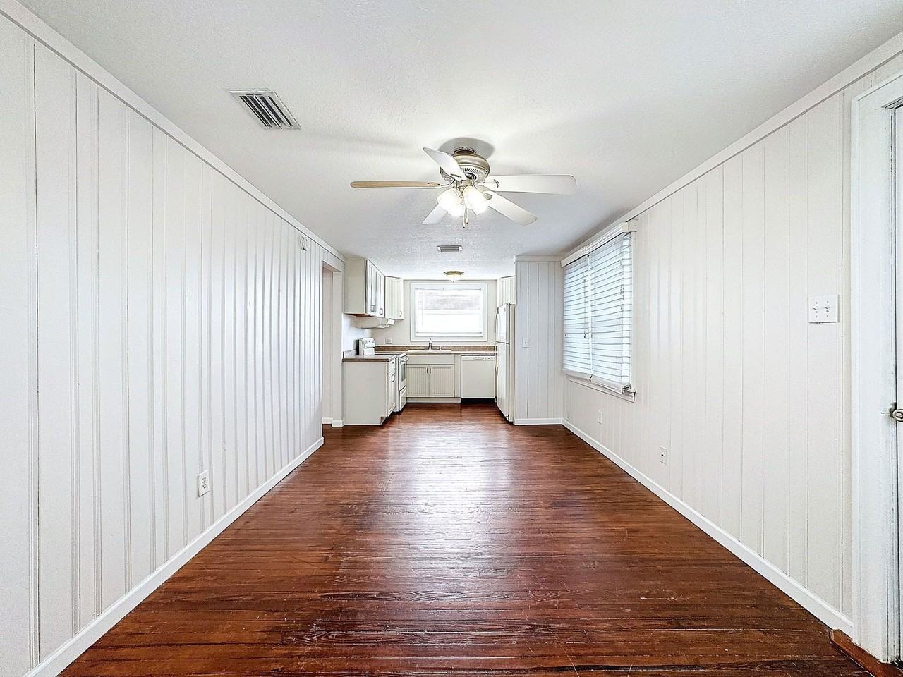 2649 1/2 Dartmouth Ave N - Photo 7 of 33